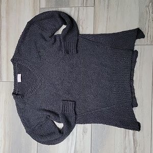 Women's Gray/Dark Green Sweater Size Small from Pink Lily